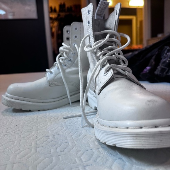 Dr. Martens white 1460 MONO SLL UP BOOTS - Picture 6 of 7